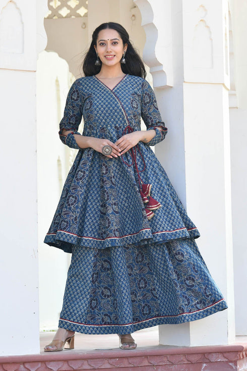 MULMUL IDIKA INDIGO BLOCK PRINTED PANELED KURTA-PLAZZO SET MULMUL IDIKA INDIGO BLOCK PRINTED PANELED KURTA-PLAZZO SET